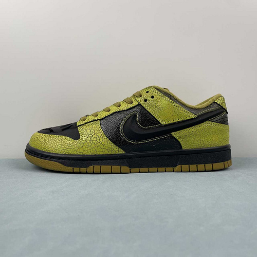 J  Nike Dunk Low  HV6103-300 39-47 5